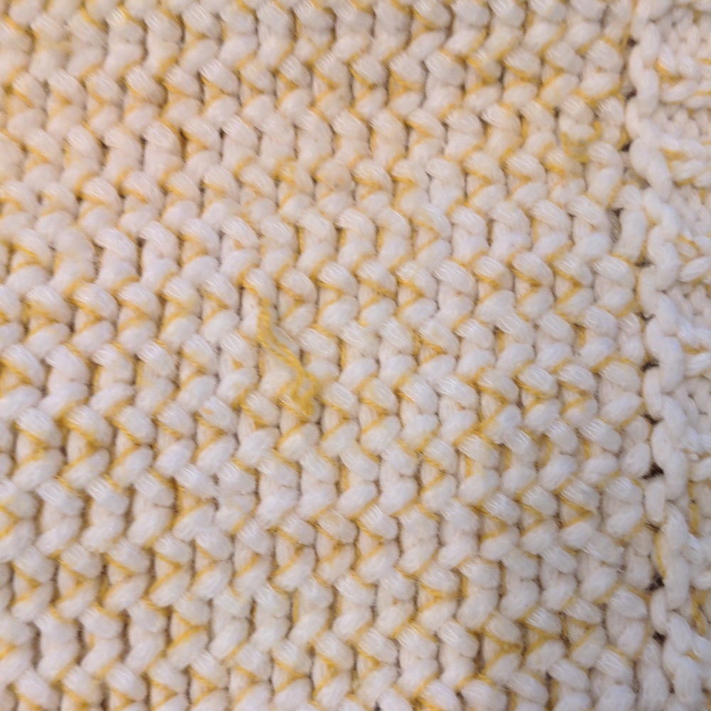Vince Sweater, Cream and Gold - Picture 3 of 3